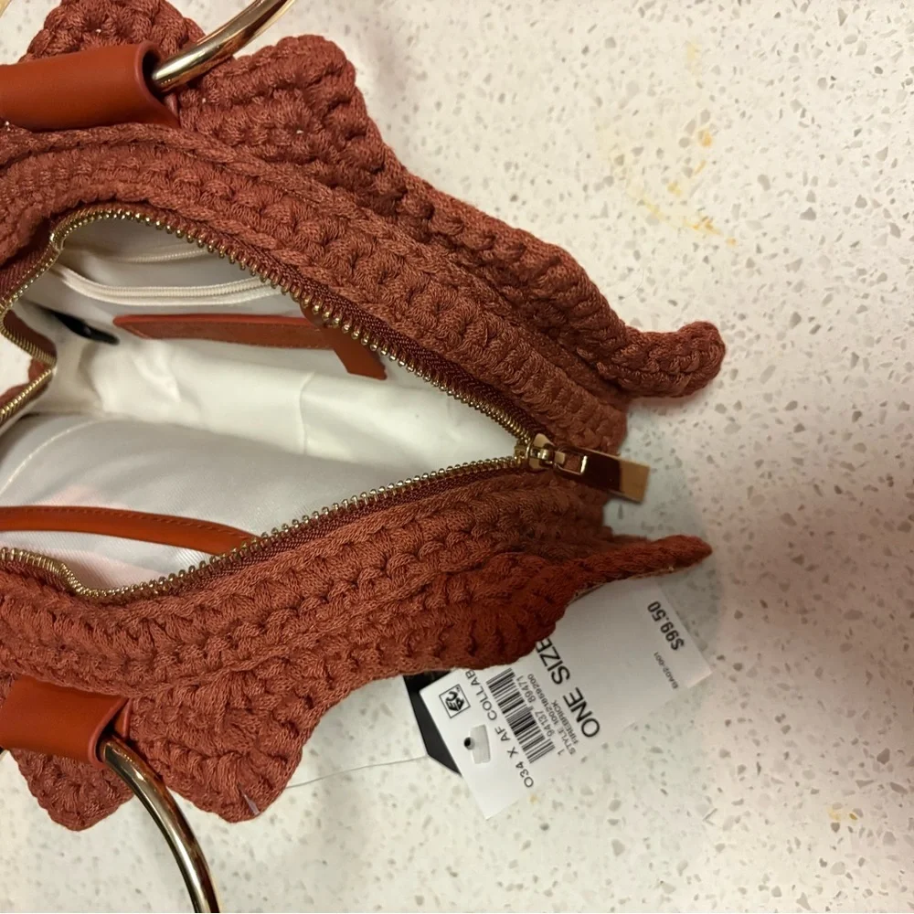 Chic Burgundy Crochet Clutch with Gold Handles - Picture 7 of 8